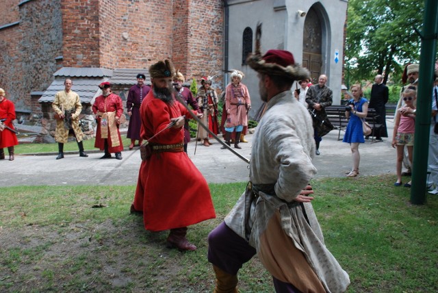 Kujawska szlachta obradowała w kościele farnym. Radzono o potrzebach prowincji, uchwalano własne wnioski.