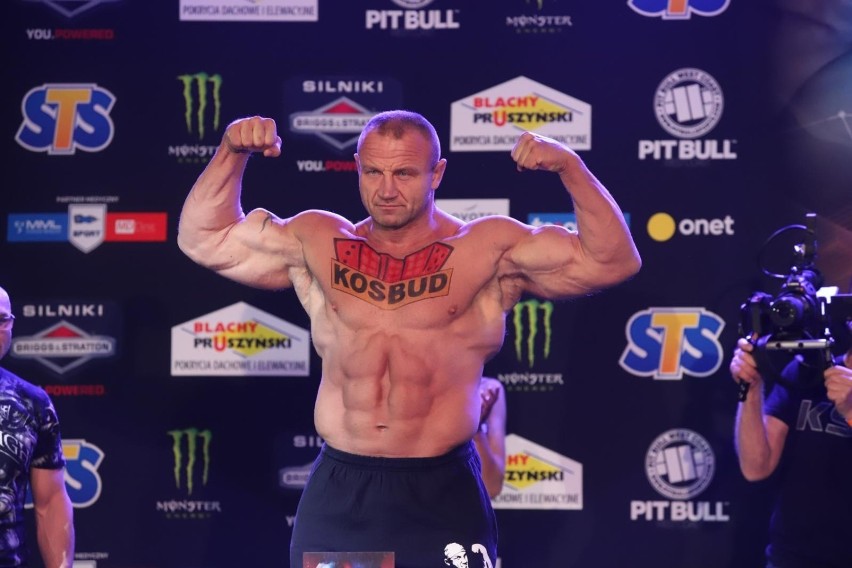 KSW 64 NA ŻYWO 23.10.2021 r. Sebastian Przybysz obronił pas, a Mariusz Pudzianowski zniszczył "Bombardiera"! Zobaczcie nokaut WIDEO