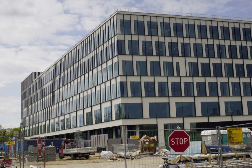 Skanska rozpoczęła budowę trzeciego biurowca kompleksu Nowy...