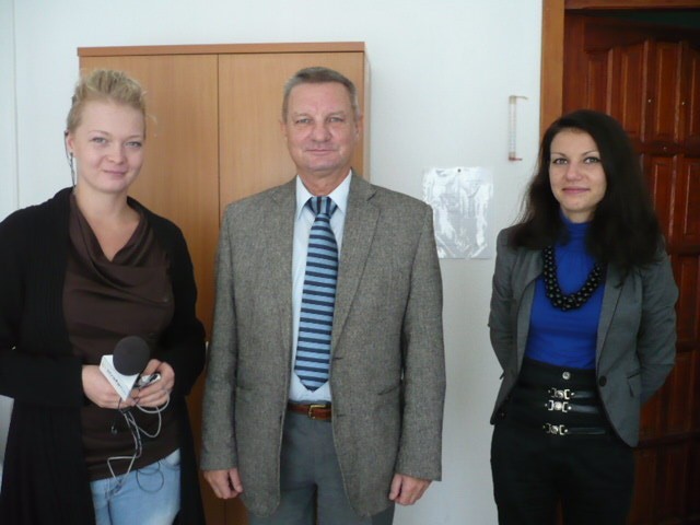 Od lewej : Joanna Szczepańska-Radio Strefa FM, Artur Perlikowski &#8211; Doradca Zawodowy I stopnia MBP OHP, Katarzyna Skalczyńska Jażdż &#8211; Starszy Konsultant Agencji Pracy Manpower.