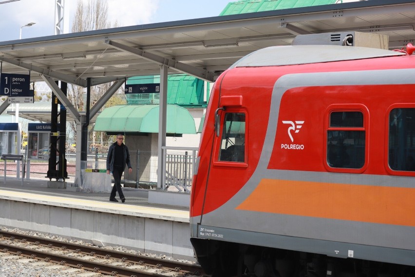 Remont Kaliskiego - trzy miesiące opóźnienia! Pasażerowie wywożeni są za miasto...