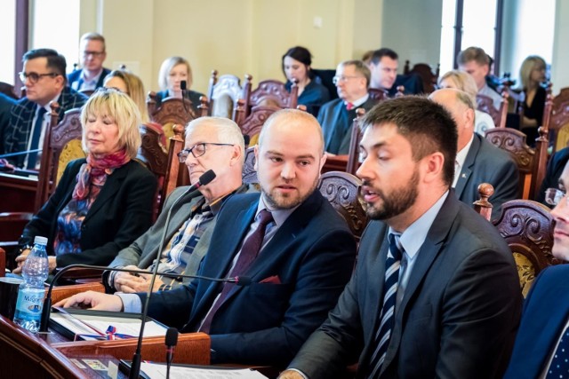 Poprawki będą sprawozdawać Jarosław Wenderlich i Paweł Bokiej (na zdjęciu od prawej) oraz Grażyna Szabelska.
