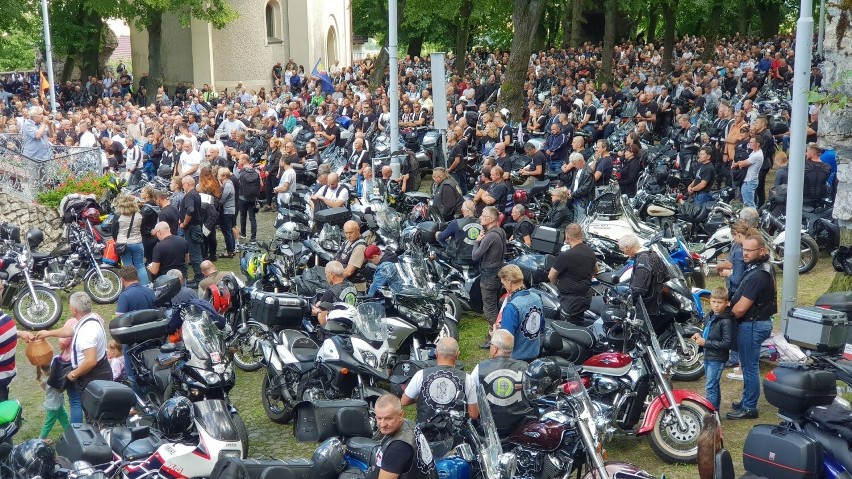 Motocykliści uczestniczyli w pielgrzymce na Górę św. Anny.