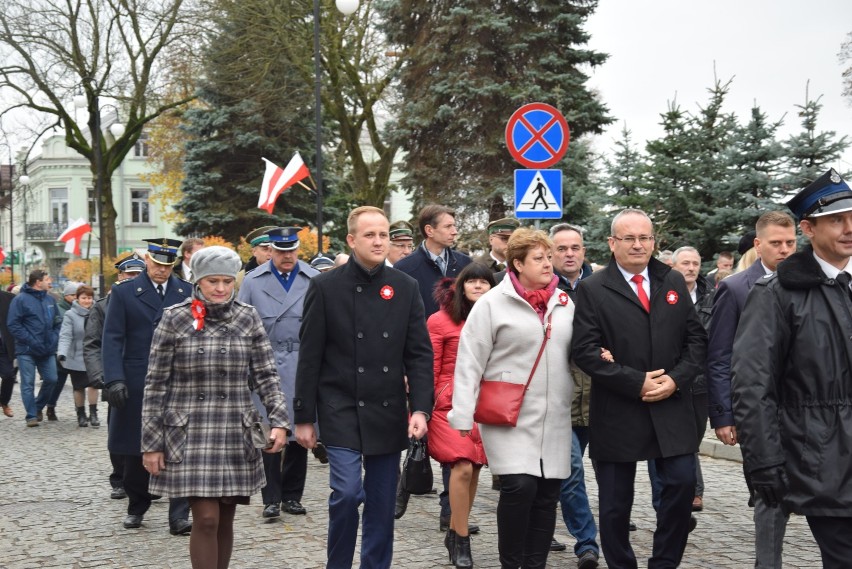 Święto Niepodległości w Augustowie. Mieszkańcy uczcili 101. rocznicę [ZDJĘCIA]