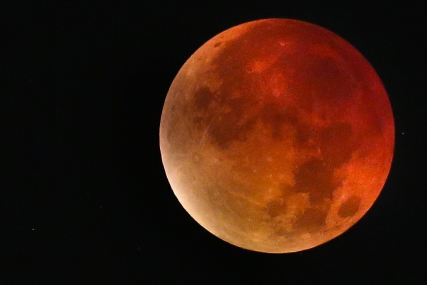 Już w ten piątek (27 lipca) księżyc pokryje barwa krwi....