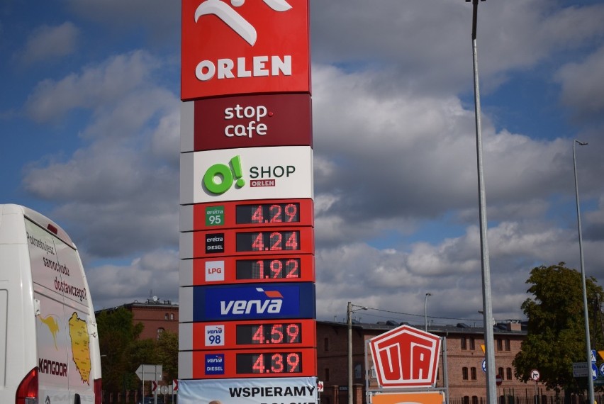Ceny paliw w Gnieźnie poszły w górę. Czy na długo?