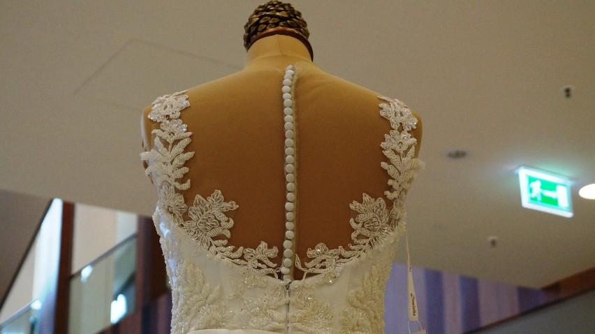 Trendy w modzie ślubnej okiem Małgorzaty Rozenek-Majdan [zdjęcia, wideo] 
