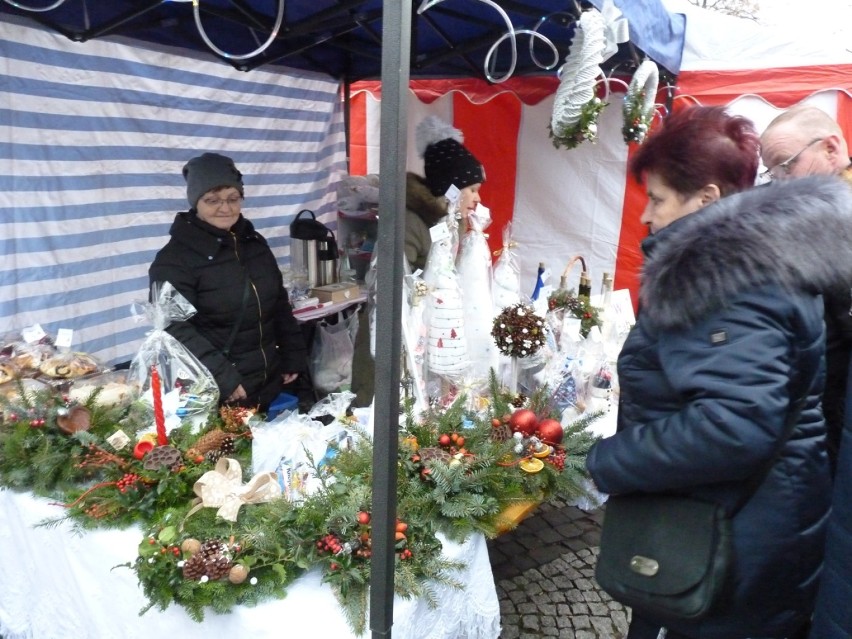 Radomsko Wigilia 2019: Spotkanie radomszczan na placu 3 Maja [ZDJĘCIA, FILM]