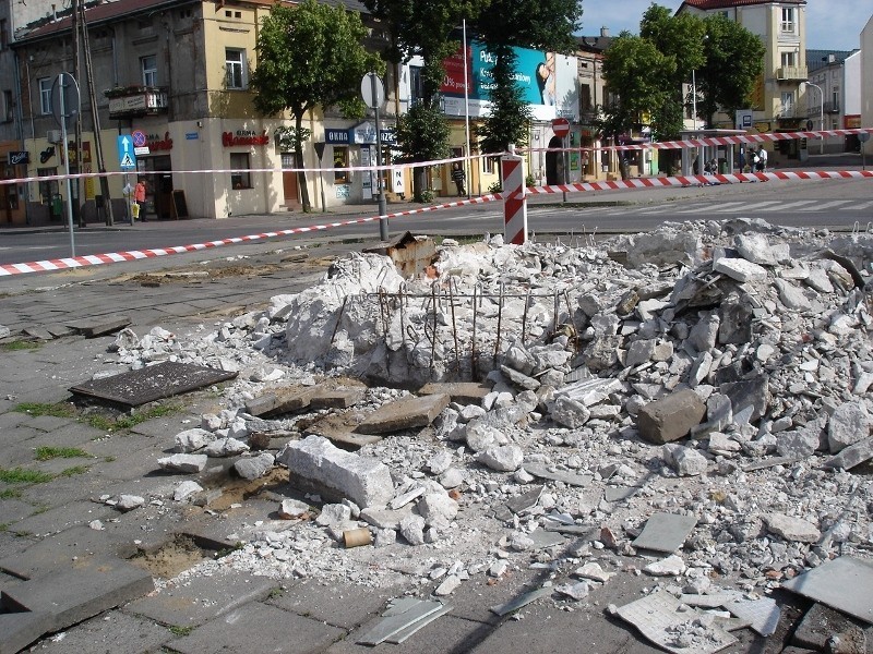 Fontanny z pl. Kościuszki w Tomaszowie Maz. trafiły do Skansenu Rzeki Pilicy