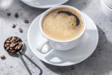Czy kawa jest zdrowa? Czy wspomaga koncentrację? Oto 15 faktów i mitów o kawie. Niektóre są zaskakujące