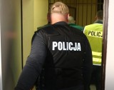 Policjanci z Trzebnicy zatrzymali 32-latka z narkotykami. Wpadł, bo dziwnie się zachowywał