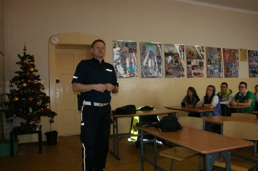 Rekrutacja do policji w Raciborzu tematem spotkania w ZSOMS