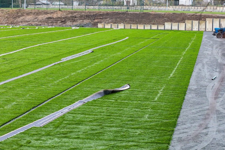 Nowy stadion przy ul. Bandurskiego w Szczecinie. Znamy datę ukończenia prac