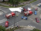 Wrocław: Śmiertelny wypadek na skrzyżowaniu Popowickiej i Białowieskiej (ZDJĘCIA)