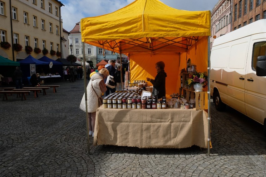 XXV Jarmark Miodu i Wina w Żarach. W niedzielę od 10.00 do...