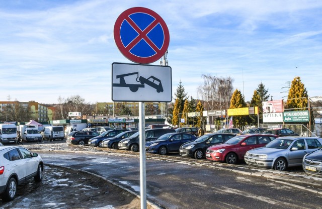Skargi na nieprawidłowo parkujące auta są najczęstszymi, jakie trafiają do aplikacji Dbamy o Bydgoszcz.