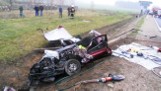 Wypadek w Feliksowie. Ciężarówka zderzyła się z vw golfem