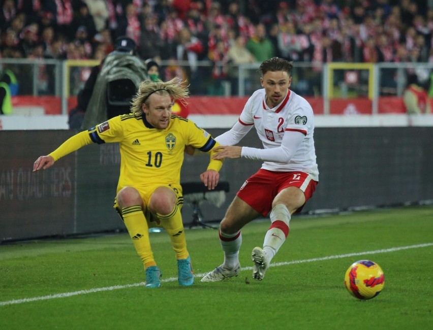 Polacy pokonali na Stadionie Śląskim Szwedów 2:0...