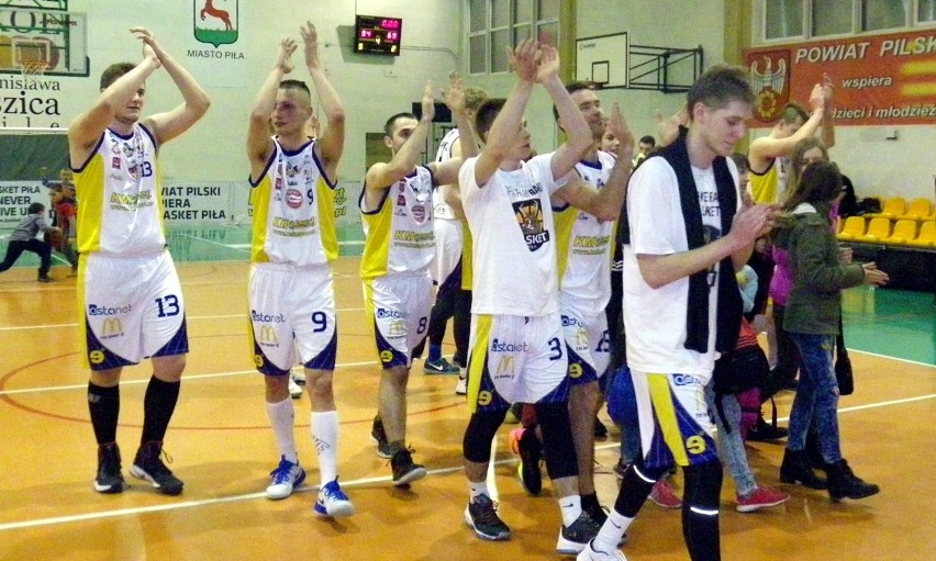 Koszykówka: Kamil Michalski i Adrian Sobkowiak w Baskecie Piła? Z nimi można walczyć o awans