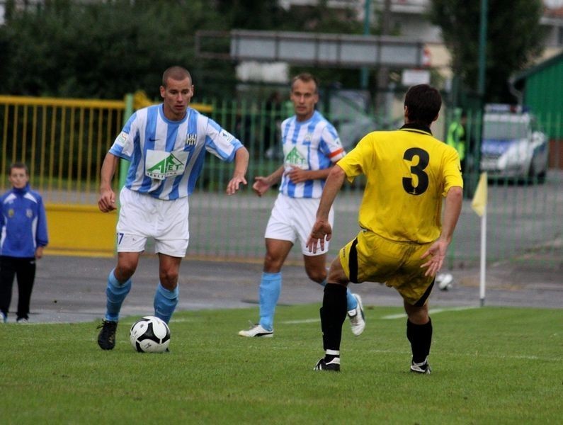 OKS 1945 Olsztyn-Stal Rzesów 1:1 (1:1)