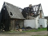 Spłonął dom w Opaleniu - jego mieszkańcy potrzebują Waszej pomocy
