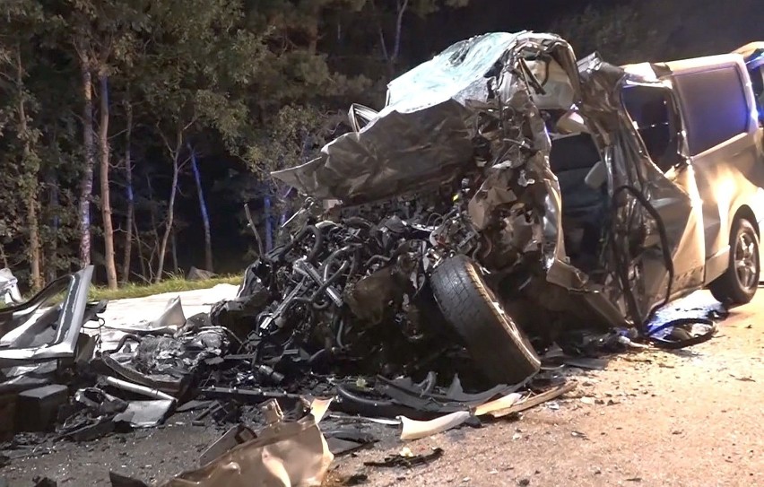 Wypadek polskiego busa na autostradzie A1 w Niemczech. Jest...