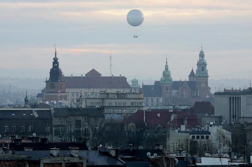 Kiedyś nad Krakowem latał... balon. Zobacz zdjęcia! [GALERIA]