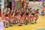 Ogólnopolski festiwal tańca dzieci i młodzieży w Żarach. Dwa tysiące uczestników tańczy w hali SP 5