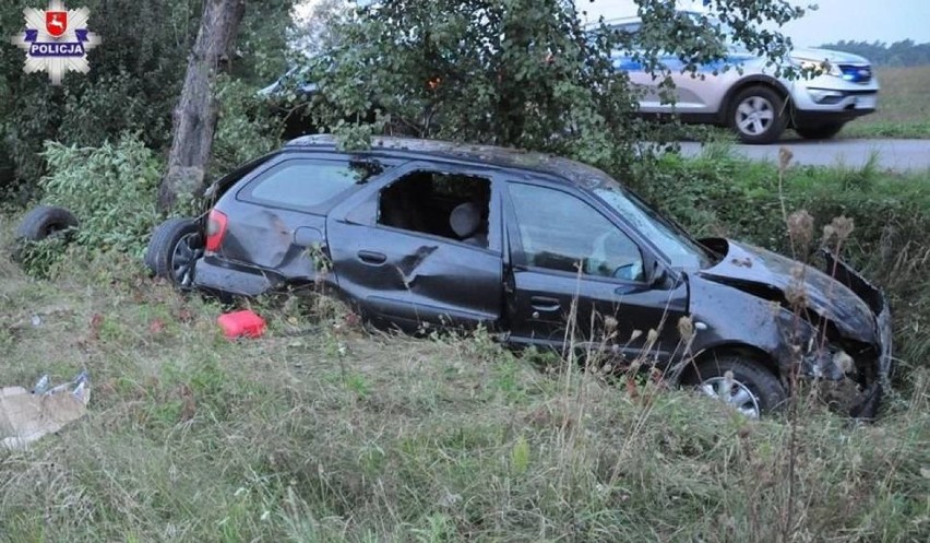 Zagroda pod Chełmem: Kierowca citroena spowodował wypadek....