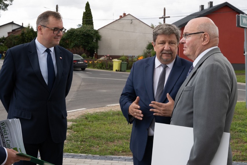 Są pieniądze na renowację zbiornika wodnego przy cmentarzu w Makowie 