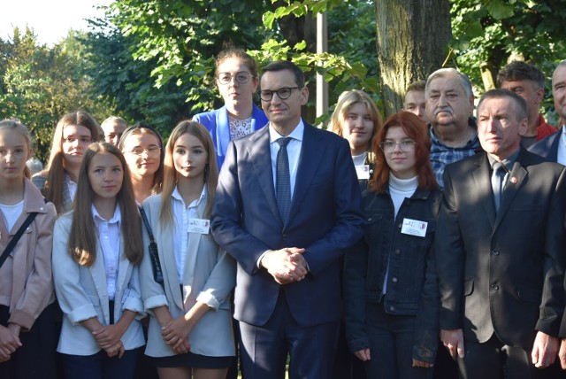 Premier RP Mateusz Morawiecki w Złoczewie. Historyczna wizyta