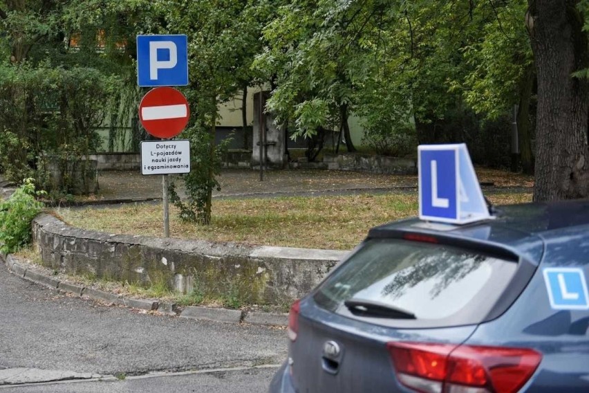 Bielsko-Biała
1. Nauka Jazdy LIDER Jakub Żmudzki 49,77...