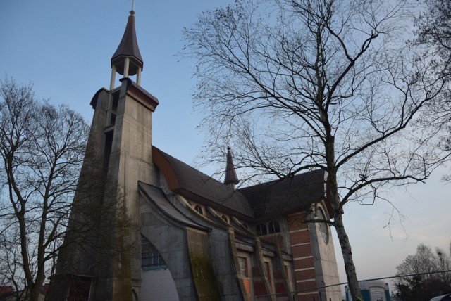 Budowany kościół w parafii pw. św. Franciszka z Asyżu - Zielona Góra - listopad 2019
