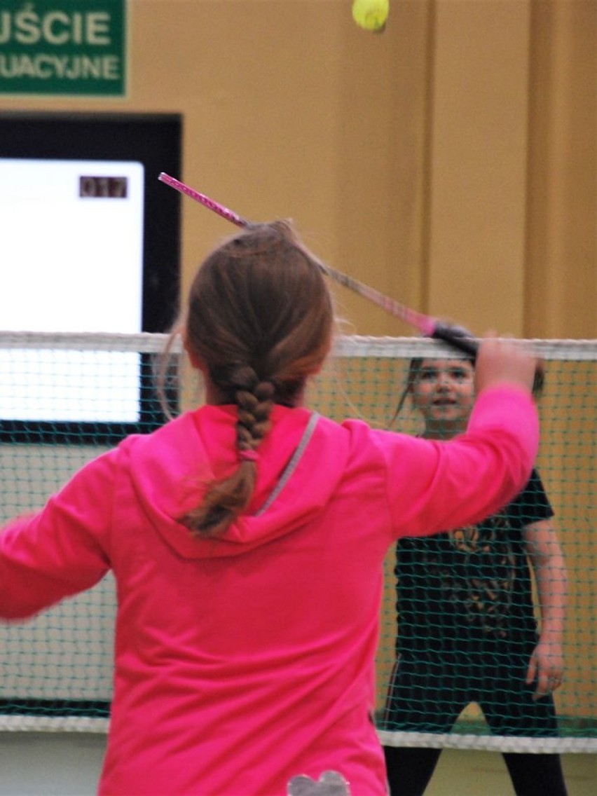 Jastrowska Liga Badmintona w hali widowiskowo-sportowej
