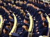 Sprawdź, ile zarabiają absolwenci krakowskich uczelni