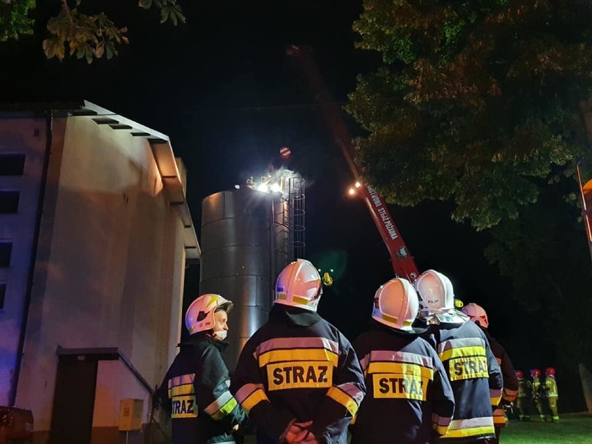 Poważny pożar w Lipinach i nocna interwencja w Szamocinie - czyli pracowity dzień strażaków