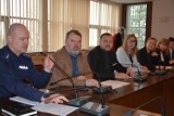 O bezpieczeństwie na posiedzeniu Powiatowego Zespołu Zarządzania Kryzysowego w Radomsku