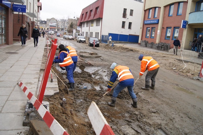 Eurovia wznowiła prace na ul. Jeziornej