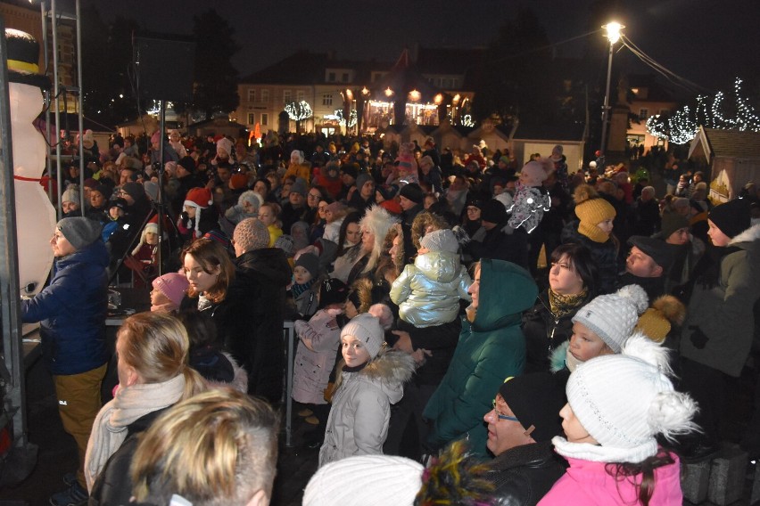 Św. Mikołaja na rynku w Żorach oczekiwało wielu mieszkańców.