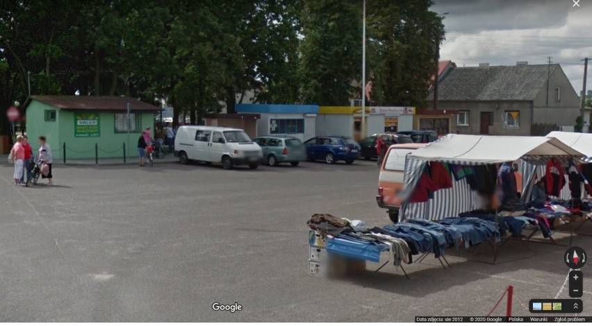 Samochodzik Google odwiedził Bobrowniki w 2012 roku....