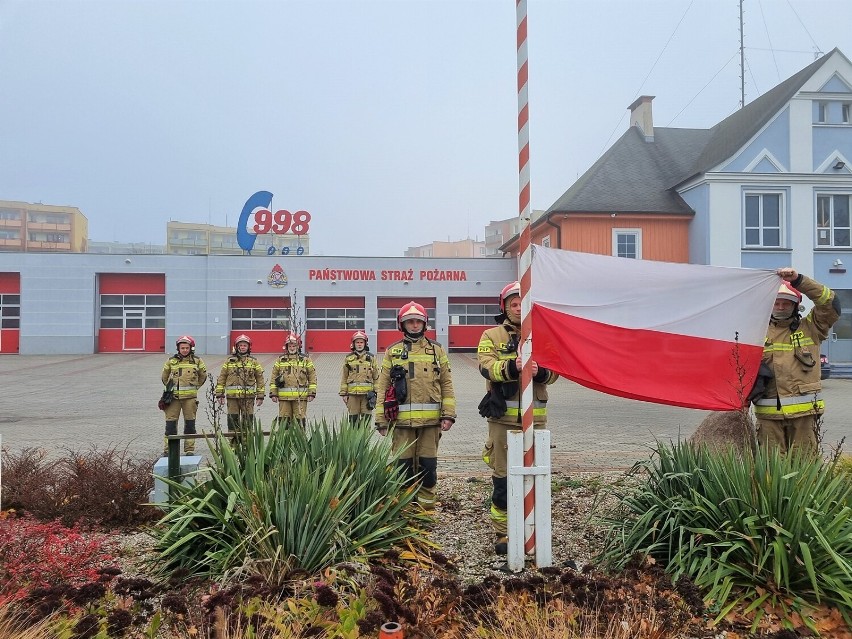 11 listopada 2021 r., strażacy pełniący służbę w JRG Kwidzyn...