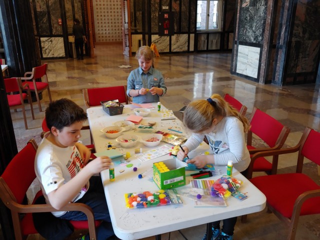 W poniedziałek 8 kwietnia dzieci znalazły opiekę między innymi w Pałacu Kultury Zagłębia
