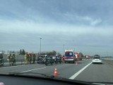 Wypadek na A4 przed zjazdem na Niepołomice w stronę Krakowa. Jedna osoba poszkodowana