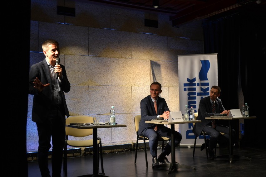 Kandydaci na burmistrza Pruszcza Gdańskiego zmierzyli się w przedwyborczej debacie [ZDJĘCIA, WIDEO]