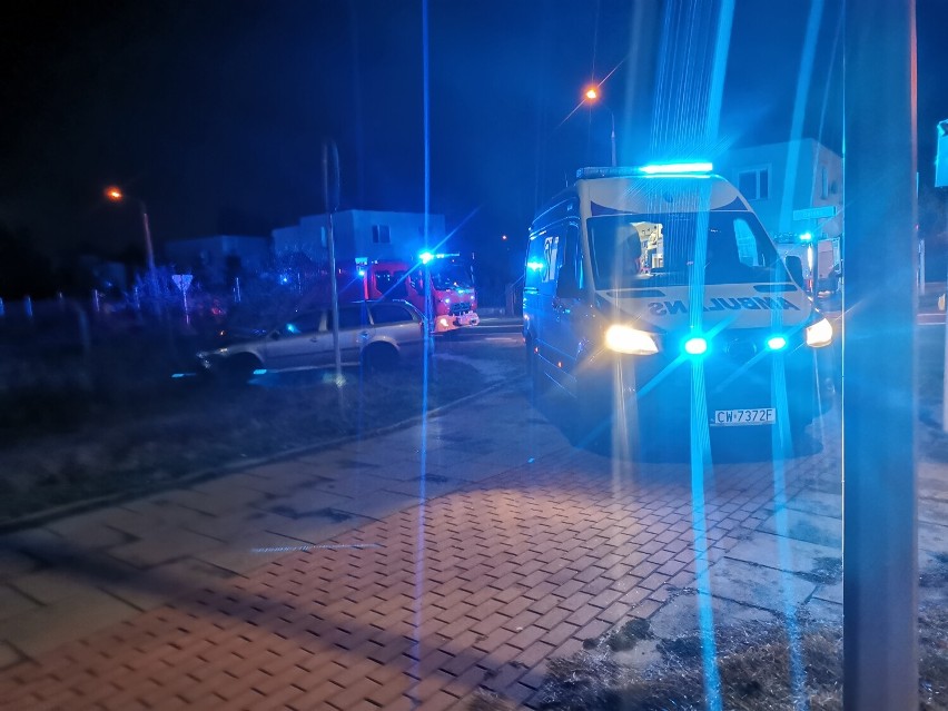 Zderzenie forda ze skodą na skrzyżowaniu Barka - Wojskowa we...