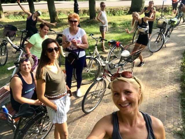 Kręcili rowerowe kilometry dla Zduńskiej Woli [zdjęcia i video] | Zduńska  Wola Nasze Miasto