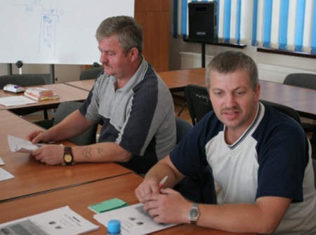 To, co nie udaje się w Katowicach, z powodzeniem działa w Zabrzu. Tam już od ubiegłego roku funkcjonuje program szkoleń dla patroli obywatelskich. Biorą w nich udział mieszkańcy, którzy później pilnują bezpieczeństwa na swoich osiedlach.