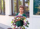 Wiązanki na Wszystkich Świętych z kwiaciarni Olena Flowers z Zelowa