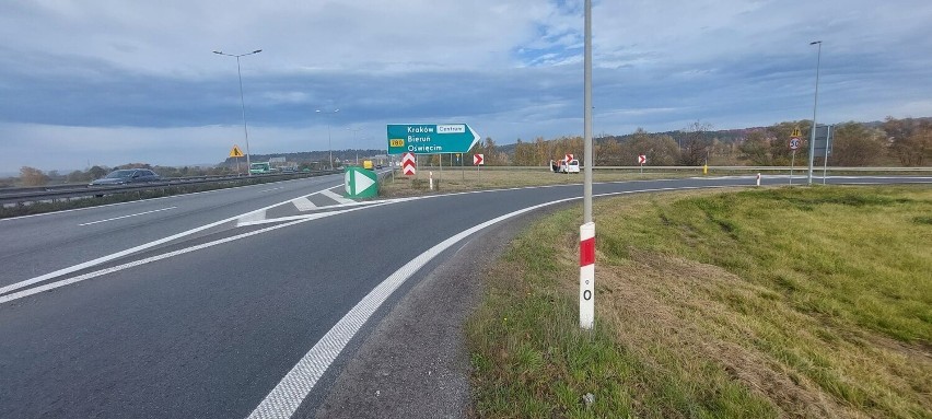 Kraków. Będą... "uszorstniać" drogi w Bielanach i Tyńcu. Utrudnienia na łącznikach autostrady A4