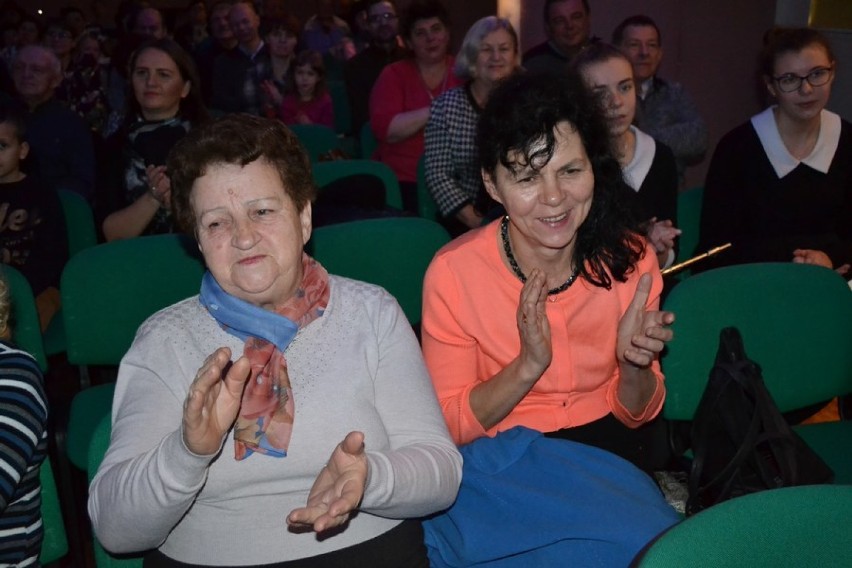 W Kartuskim Centrum Kultury odbyło sie Rodzinne Kolędowanie...